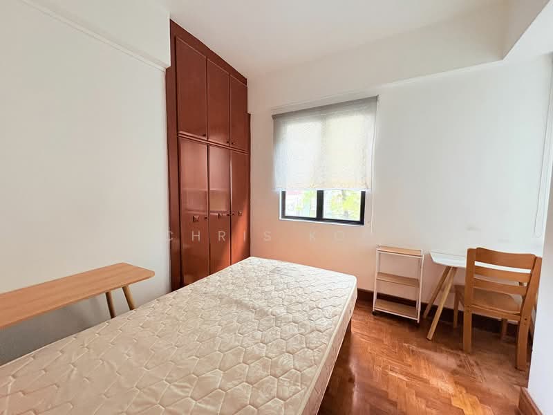 Aston Mansions, 3 Lorong 42 Geylang, 4 Bedrooms, 1,302 sqft, Apartment For Rent, by Chris Koo, 500119771 - Bedroom - PropertyGuru.com.sg