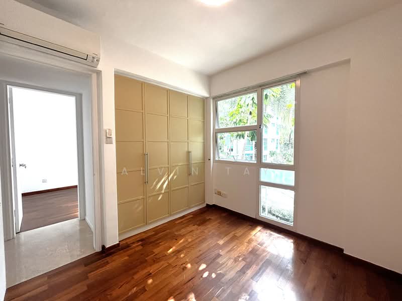 Dahlia Park Condo, 7 Flora Drive, 3 Bedrooms, 1,281 sqft, Condominium For Sale, by Alvin Tay, 500119798 - Common Room - PropertyGuru.com.sg