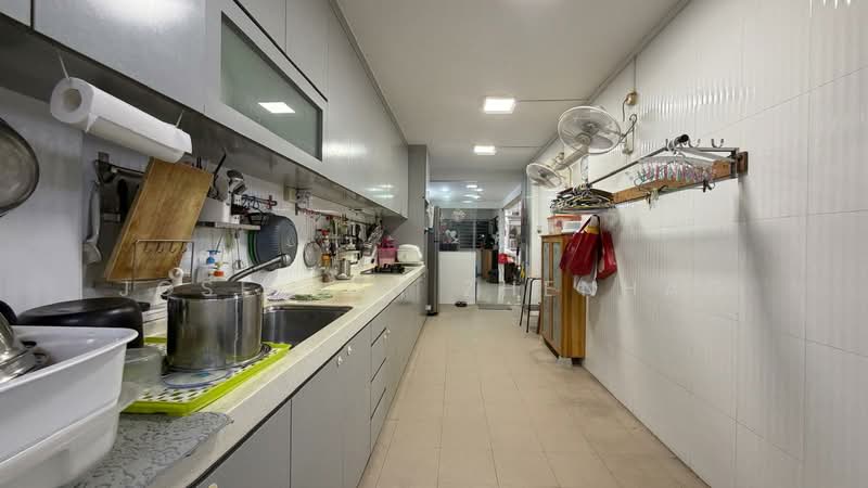 871 Woodlands Street 81, 871 Woodlands Street 81, 4 Bedrooms, 1,453 sqft, HDB Flat For Sale, by Jose Loh Zhenhao, 500119807 - Kitchen - PropertyGuru.com.sg