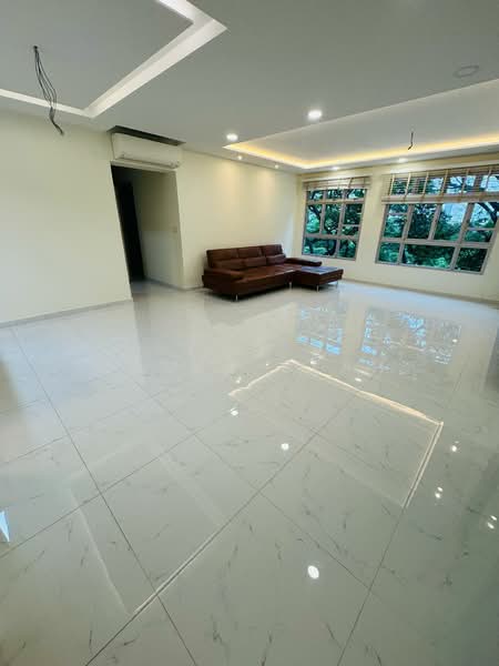 95C Henderson Road, 95C Henderson Road, 3 Bedrooms, 1,216 sqft, HDB Flat For Sale, by James Seah, 500119832 - Living Room - PropertyGuru.com.sg