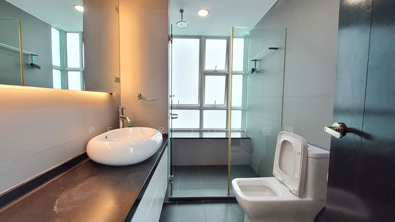 One Leicester, 1 Leicester Road, 2 Bedrooms, 904 sqft, Condominium For Rent, by Peter Loh 彼得, 500119843 - Bathroom - PropertyGuru.com.sg
