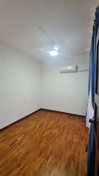 Villa Chancery, 39 Chancery Lane, 3 Bedrooms, 2,055 sqft, Condominium For Sale, by Joe Leow, 500119861 - bedroom 1 - PropertyGuru.com.sg