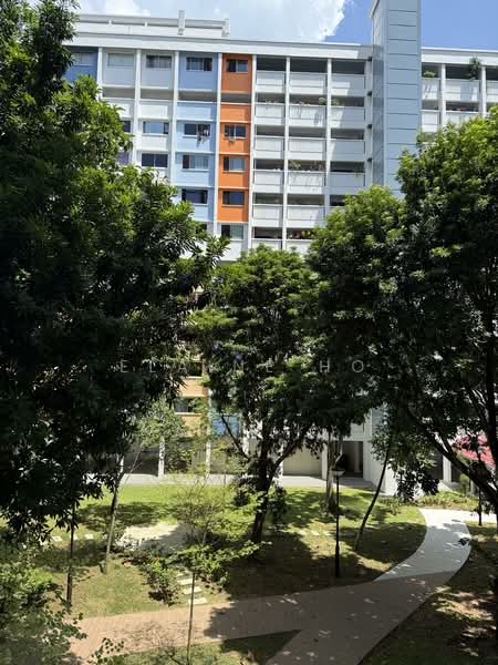 435 Yishun Avenue 6, 435 Yishun Avenue 6, Room Rental, 120 sqft, HDB Flat For Rent, by Elaine Ho, 500119866 - Exterior - PropertyGuru.com.sg