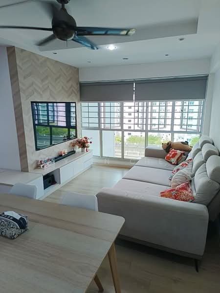 175A Punggol Field, 175A Punggol Field, 3 Bedrooms, 1,184 sqft, HDB Flat For Sale, by Jayden Chen, 500119868 - Living Room - PropertyGuru.com.sg
