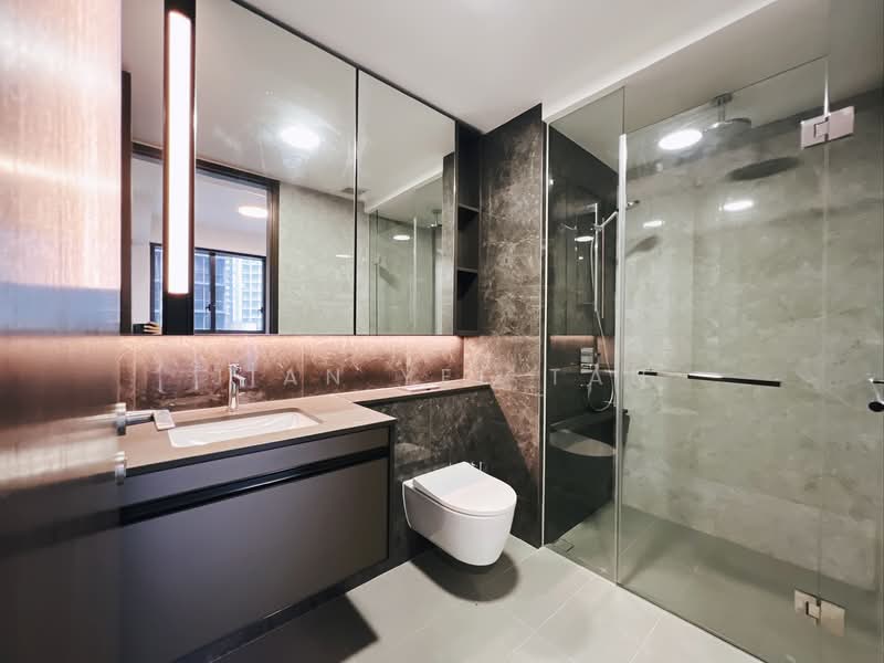 Tembusu Grand, 96 Jalan Tembusu, 2 Bedrooms, 743 sqft, Condominium For Rent, by Jian Yee Tan, 500119869 - Bathroom - PropertyGuru.com.sg