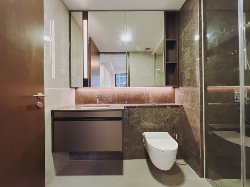 Tembusu Grand, 96 Jalan Tembusu, 2 Bedrooms, 743 sqft, Condominium For Rent, by Jian Yee Tan, 500119869 - Bathroom - PropertyGuru.com.sg
