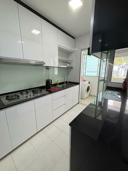 95C Henderson Road, 95C Henderson Road, 3 Bedrooms, 1,216 sqft, HDB Flat For Rent, by Stewart Lim, 500119882 - Kitchen - PropertyGuru.com.sg
