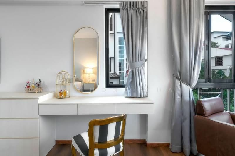 ⭐⭐⭐LANDED7772@Almost Brand New 3sty Corner Terrace With Pool (D21) 4rm, , 4 Bedrooms, 3,900 sqft, Corner Terrace For Sale, by WeeThong Chai, 500119886 - Bedroom - PropertyGuru.com.sg