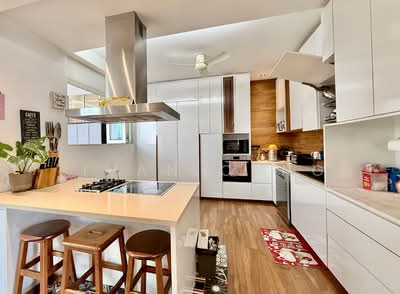 For Sale - ⭐️⭐️LANDED7772@ Well Located East Coast Corner Terrace with 4 Ensuite BRs Walk to Tao Nan