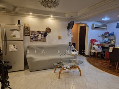 For Sale - 175 Yishun Avenue 7