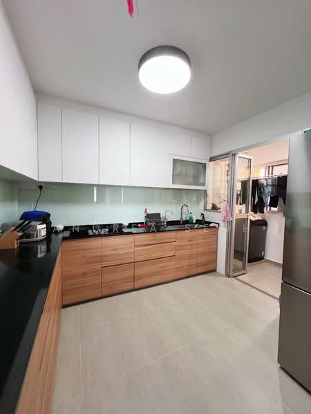 431A Bedok North Road, 431A  Bedok North Road, 3 Bedrooms, 1,011 sqft, HDB Flat For Sale, by Andrea Seoh, 500119937 - Kitchen - PropertyGuru.com.sg