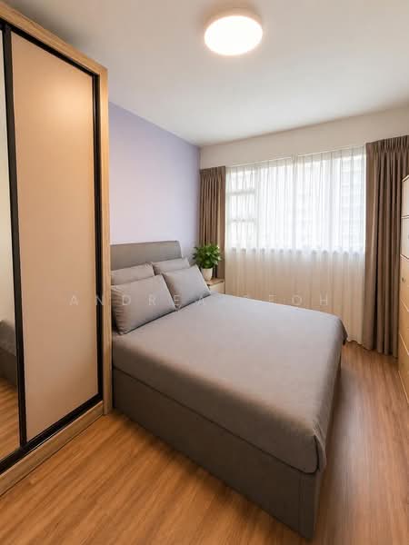 431A Bedok North Road, 431A  Bedok North Road, 3 Bedrooms, 1,011 sqft, HDB Flat For Sale, by Andrea Seoh, 500119937 - Master Bedroom - PropertyGuru.com.sg