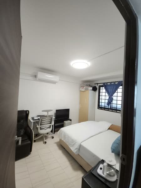 504 Bukit Batok Street 52, 504 Bukit Batok Street 52, 2 Bedrooms, 645 sqft, HDB Flat For Sale, by Jenny Liu 刘俐妤, 500119944 - Bedroom - PropertyGuru.com.sg