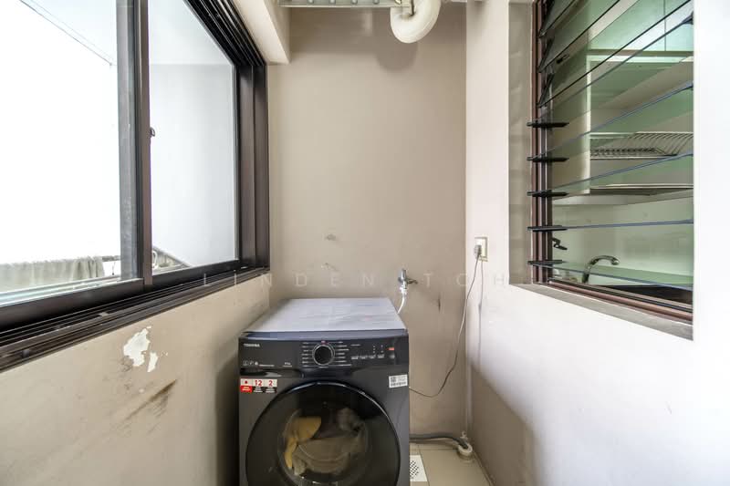 435C Fernvale Road, 435C Fernvale Road, 3 Bedrooms, 1,012 sqft, HDB Flat For Sale, by Linden Toh, 500119956 - Balcony - PropertyGuru.com.sg