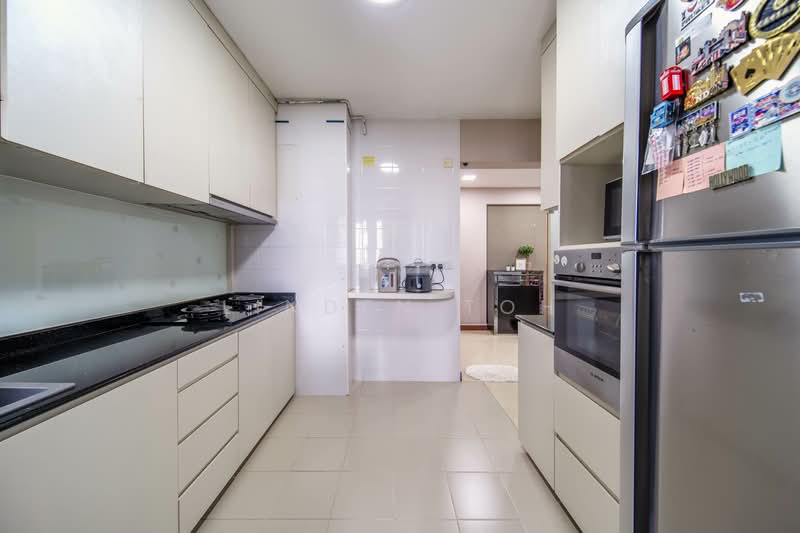 435C Fernvale Road, 435C Fernvale Road, 3 Bedrooms, 1,012 sqft, HDB Flat For Sale, by Linden Toh, 500119956 - Kitchen - PropertyGuru.com.sg