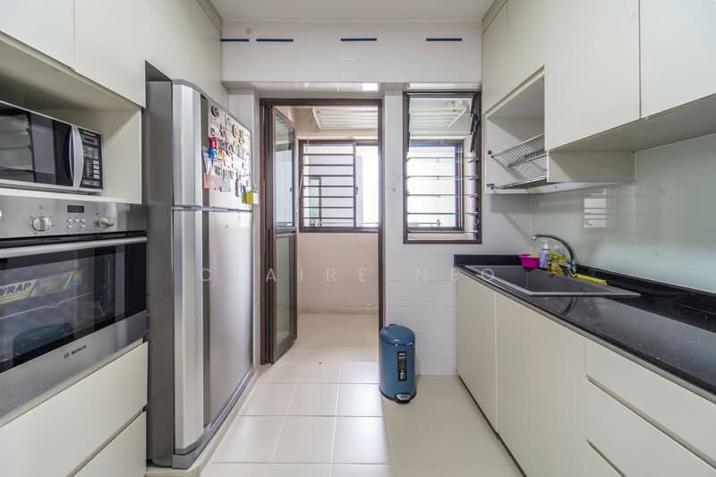 435C Fernvale Road, 435C Fernvale Road, 3 Bedrooms, 1,012 sqft, HDB Flat For Sale, by Claire Neo, 500119964 - Kitchen - PropertyGuru.com.sg