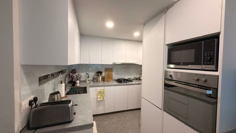 Casa Merah, 50 Tanah Merah Kechil Avenue, 4 Bedrooms, 1,528 sqft, Condominium For Rent, by James Toh Wee Kiong, 500119969 - Kitchen - PropertyGuru.com.sg