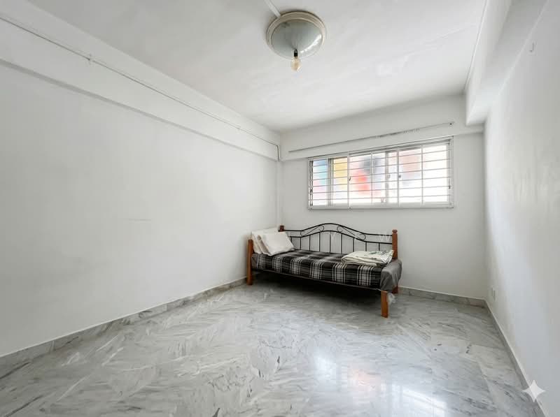 202 Tampines Street 21, 202 Tampines Street 21, 2 Bedrooms, 807 sqft, HDB Flat For Sale, by Benson Yew, 500119979 - Bedroom - PropertyGuru.com.sg