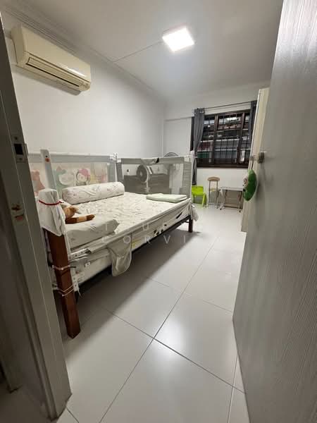 556 Woodlands Drive 53, 556 Woodlands Drive 53, 4 Bedrooms, 1,291 sqft, HDB Flat For Sale, by Taufiq Corvin, 500119989 - Bedroom - PropertyGuru.com.sg