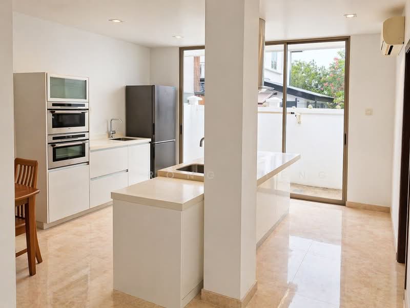 SUPER CHEAP!!! DO NOT MISS! SPACIOUS LANDED HOME IN PRIME EAST COAST LOCATION, Woo Mon Chew Road, 4 Bedrooms, 2,350 sqft, Terraced House For Rent, by Ong Rong Sheng, 500120014 - PropertyGuru.com.sg