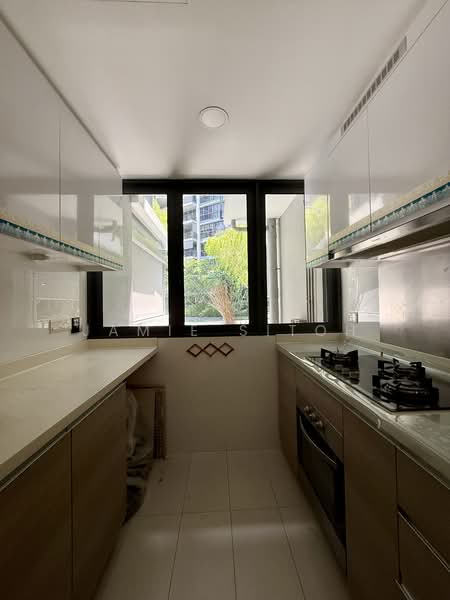 Boathouse Residences, 29 Upper Serangoon View, 2 Bedrooms, 797 sqft, Condominium For Sale, by Jamie Sitoh, 500120026 - Enclosed Kitchen! - PropertyGuru.com.sg