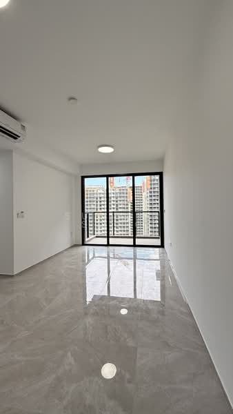 Tembusu Grand, , 3 Bedrooms, 1,173 sqft, Condominium For Rent, by Summer Song, 500120027 - Balcony - PropertyGuru.com.sg