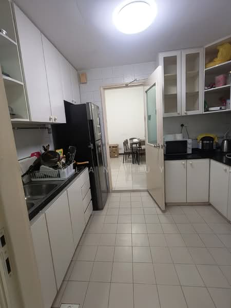 Astoria Park, 28 Lorong Mydin, Room Rental, 200 sqft, Condominium For Rent, by Alan Huy, 500120029 - Kitchen - PropertyGuru.com.sg