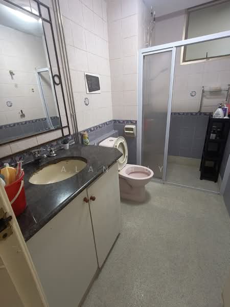 Astoria Park, 28 Lorong Mydin, Room Rental, 200 sqft, Condominium For Rent, by Alan Huy, 500120029 - Bathroom - PropertyGuru.com.sg