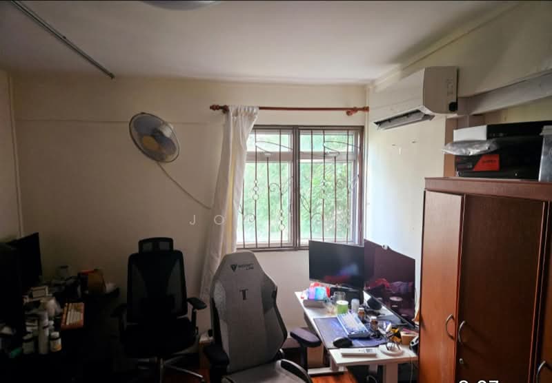 20 Holland Drive, 20 Holland Drive, 3 Bedrooms, 1,280 sqft, HDB Flat For Rent, by Joe Tan, 500120031 - Bedroom - PropertyGuru.com.sg