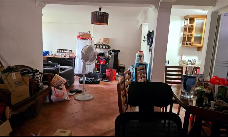 20 Holland Drive, 20 Holland Drive, 3 Bedrooms, 1,280 sqft, HDB Flat For Rent, by Joe Tan, 500120031 - Duning Room - PropertyGuru.com.sg