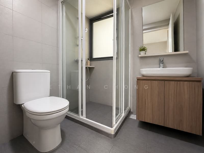 138B Yuan Ching Road, 138B Yuan Ching Road, 2 Bedrooms, 721 sqft, HDB Flat For Sale, by Ethan Chong, 500120042 - Bathroom - PropertyGuru.com.sg