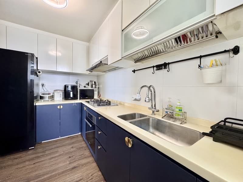 Heron Bay, 63 Upper Serangoon View, 4 Bedrooms, 1,389 sqft, Executive Condominium For Sale, by Allen Wee, 500120043 - Kitchen - PropertyGuru.com.sg