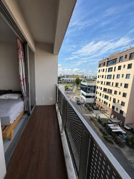 Centra Studios, 25 Lorong 25 Geylang, 1 Bedroom, 409 sqft, Apartment For Rent, by Alvin Cheong, 500120046 - Balcony - PropertyGuru.com.sg