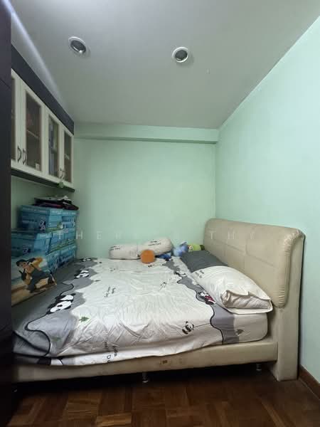 370 Woodlands Avenue 1, 370 Woodlands Avenue 1, 3 Bedrooms, 1,119 sqft, HDB Flat For Sale, by Theresa THY, 500120054 - Bedroom - PropertyGuru.com.sg