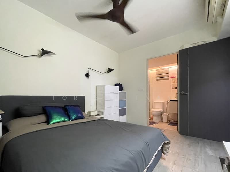 286C Compassvale Crescent, 286C Compassvale Crescent, 2 Bedrooms, 732 sqft, HDB Flat For Sale, by Torrenn Tnay, 500120055 - Bedroom - PropertyGuru.com.sg