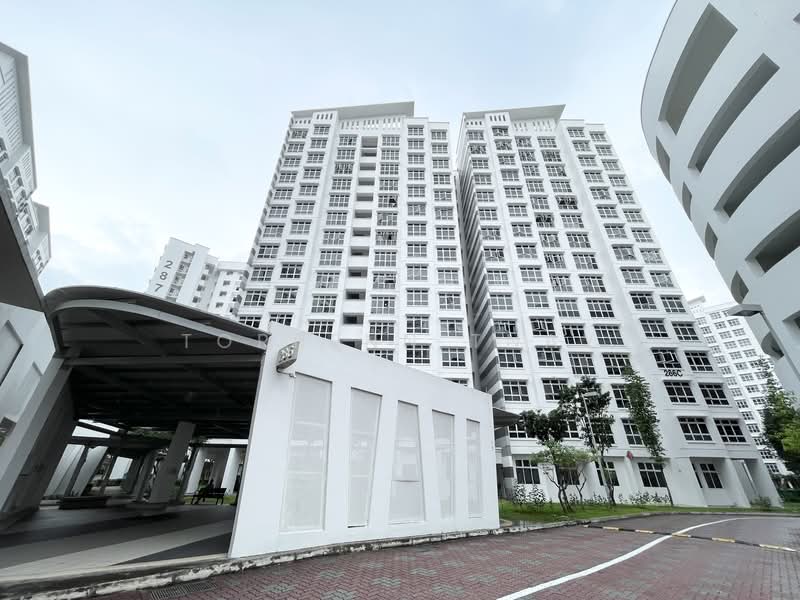 286C Compassvale Crescent, 286C Compassvale Crescent, 2 Bedrooms, 732 sqft, HDB Flat For Sale, by Torrenn Tnay, 500120055 - Exterior - PropertyGuru.com.sg
