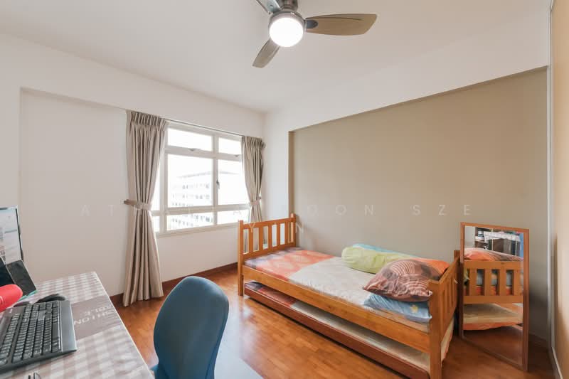 466b Sembawang Drive, 466B Sembawang Drive, 3 Bedrooms, 979 sqft, HDB Flat For Sale, by Athalia Soon Sze Yin, 500120102 - Bedroom - PropertyGuru.com.sg