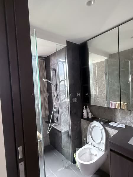 Tembusu Grand, 96 Jalan Tembusu, Room Rental, 100 sqft, Condominium For Rent, by Zion Zhao 赵峻慷, 500120110 - Bathroom - PropertyGuru.com.sg