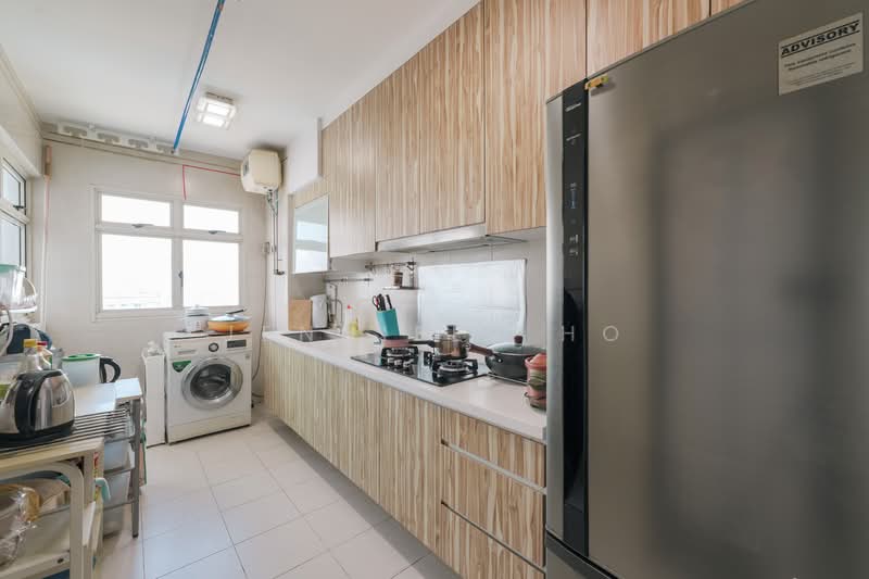 466b Sembawang Drive, 466B Sembawang Drive, 3 Bedrooms, 980 sqft, HDB Flat For Sale, by Jennifer Ho, 500120118 - Kitchen - PropertyGuru.com.sg