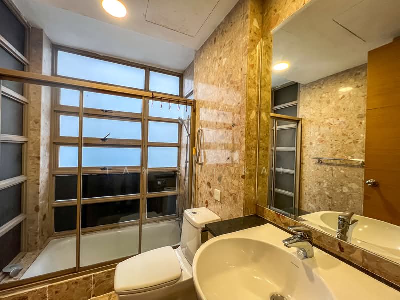 Sunville, 20 Saint Michael's Road, 3 Bedrooms, 1,141 sqft, Apartment For Sale, by Tan Shi Kai, 500120119 - Bathroom - PropertyGuru.com.sg