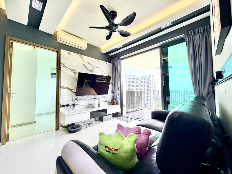 The Topiary, 11 Fernvale Lane, 2 Bedrooms, 753 sqft, Executive Condominium For Sale, by Jaeson Lin 林暉盛, 500120137 - Living Room - PropertyGuru.com.sg