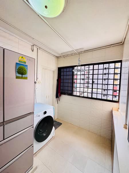 726 Yishun Street 71, 726 Yishun Street 71, 3 Bedrooms, 1,120 sqft, HDB Flat For Sale, by Andres Ong, 500120155 - Interior - PropertyGuru.com.sg