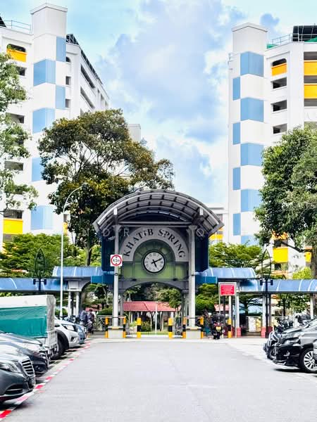 726 Yishun Street 71, 726 Yishun Street 71, 3 Bedrooms, 1,120 sqft, HDB Flat For Sale, by Andres Ong, 500120155 - Exterior - PropertyGuru.com.sg