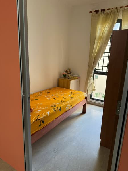Carissa Park Condo, 2 Flora Drive, 6 Bedrooms, 1,303 sqft, Condominium For Rent, by Cynthia Kok, 500120159 - Bedroom - PropertyGuru.com.sg