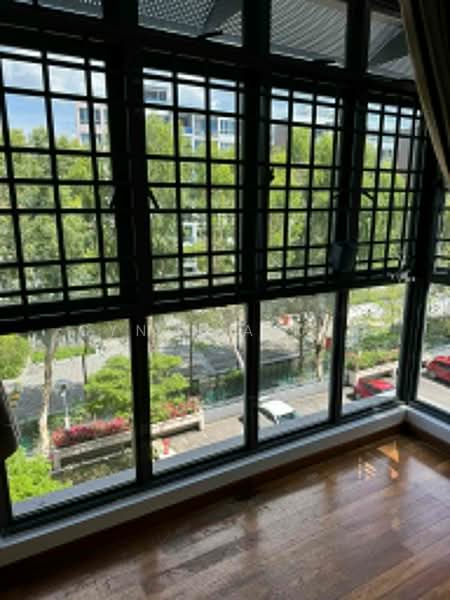 Carissa Park Condo, 2 Flora Drive, 6 Bedrooms, 1,303 sqft, Condominium For Rent, by Cynthia Kok, 500120159 - Balcony - PropertyGuru.com.sg