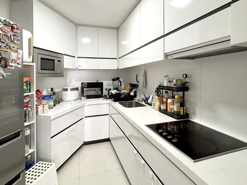 The Interlace, 180 Depot Road, 2 Bedrooms, 1,001 sqft, Condominium For Rent, by Frances Teo 张佩玲, 500120170 - Kitchen - PropertyGuru.com.sg