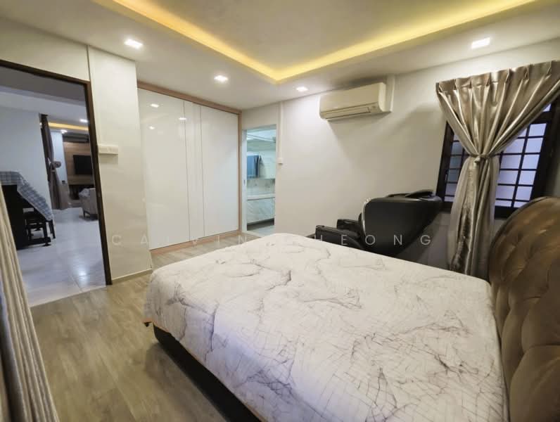 258C Compassvale Road, 258C Compassvale Road, 3 Bedrooms, 1,184 sqft, HDB Flat For Sale, by Calvin Cheong, 500120192 - Master Bedroom - PropertyGuru.com.sg