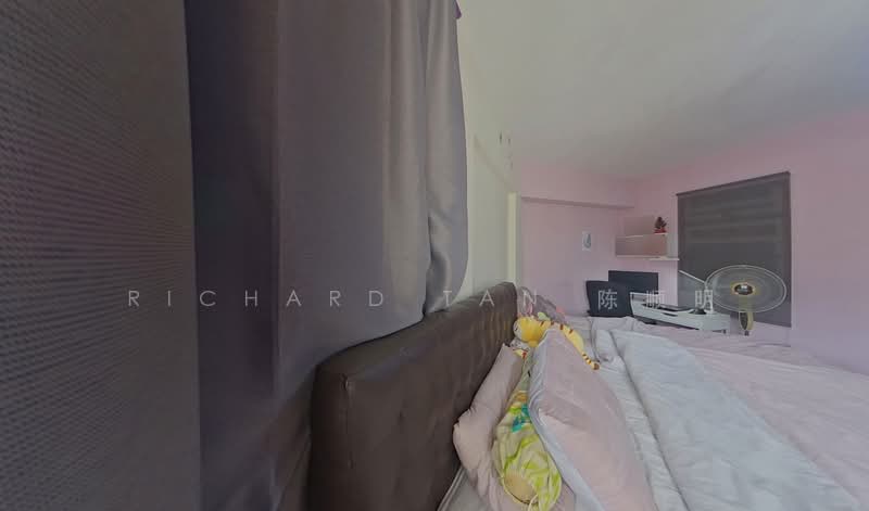 153 Rivervale Crescent, 153 Rivervale Crescent, 3 Bedrooms, 979 sqft, HDB Flat For Sale, by Richard Tan 陈顺明, 500120203 - Bedroom - PropertyGuru.com.sg