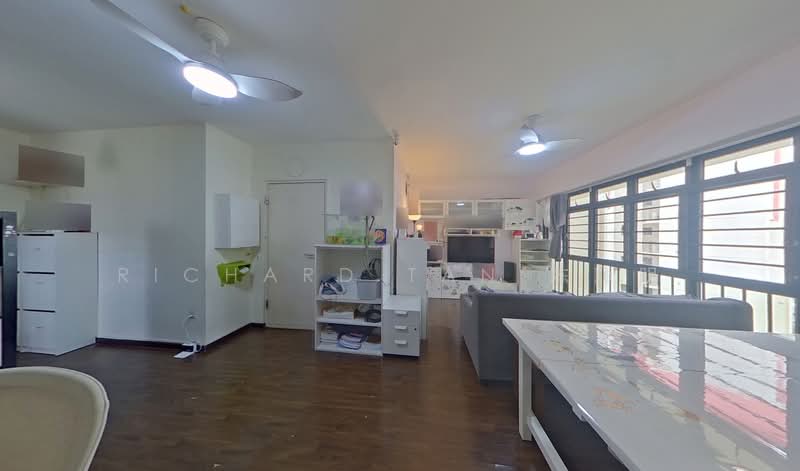 153 Rivervale Crescent, 153 Rivervale Crescent, 3 Bedrooms, 979 sqft, HDB Flat For Sale, by Richard Tan 陈顺明, 500120203 - Living Room - PropertyGuru.com.sg