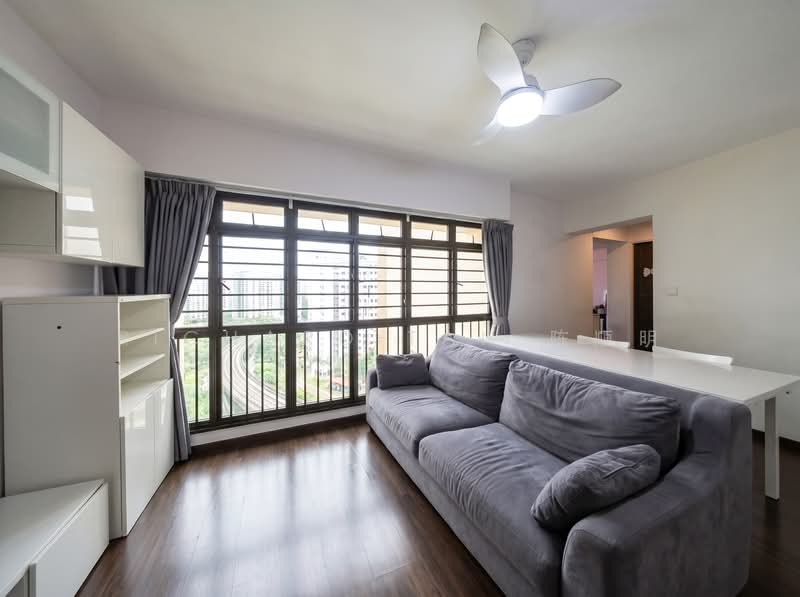 153 Rivervale Crescent, 153 Rivervale Crescent, 3 Bedrooms, 979 sqft, HDB Flat For Sale, by Richard Tan 陈顺明, 500120203 - Living Room - PropertyGuru.com.sg